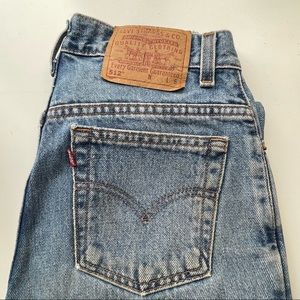 VTG Levi’s 512 size 4 Short